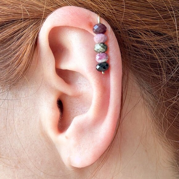 Alana Ear Clip by Claudia Trejos - Picture 1 of 3